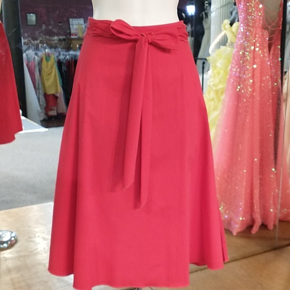 Ana Capri skirt - Picture 1 of 4